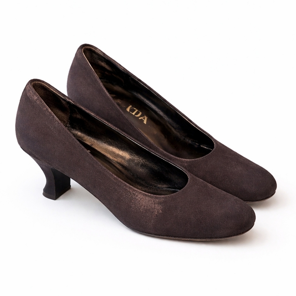 Authentic Vintage Prada Black Satin Architectural Funnel Heel Pumps 😍